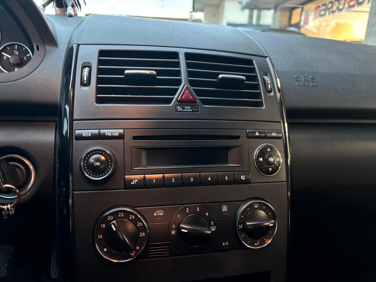 Mercedes-benz A 180 2.0 Diesel Neopatentati