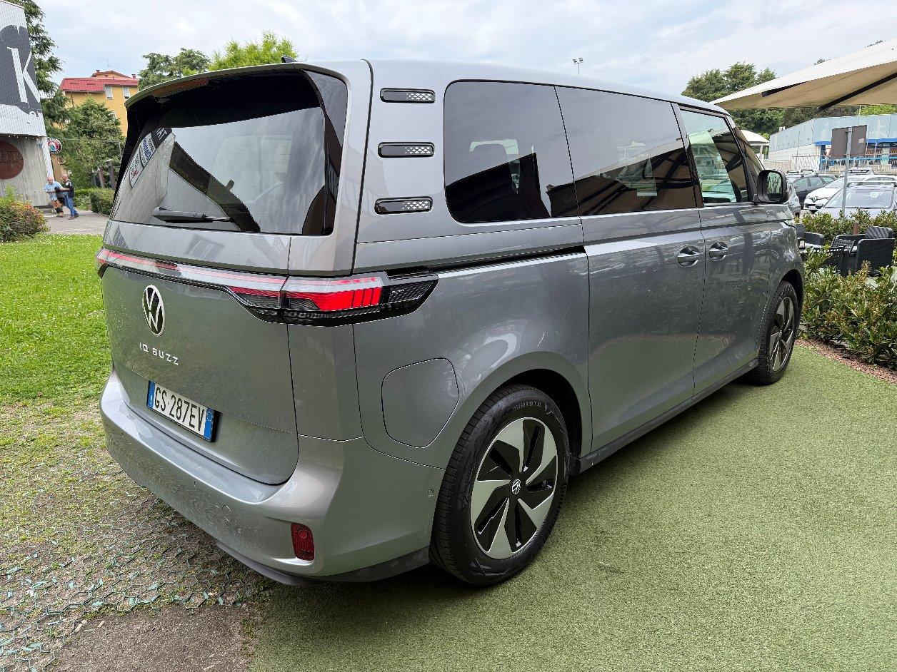 Volkswagen ID.Buzz Pro 150KW - UNIPROPRIETARIO - 23000KM