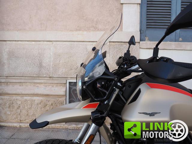 MOTO GUZZI V85 TT TRAVEL