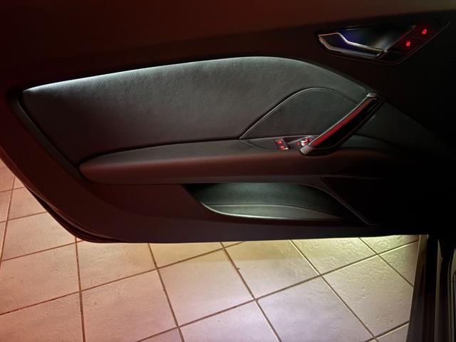 AUDI TT Roadster 40 2.0 TFSI S tronic S line