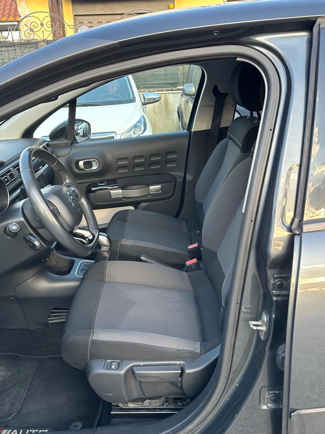 Citroen C3 PureTech 1.2 Benzina 82cv Shine Anno 2017