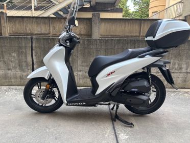 Honda SH 125 Sport Matt Pearl Cool White NUOVO