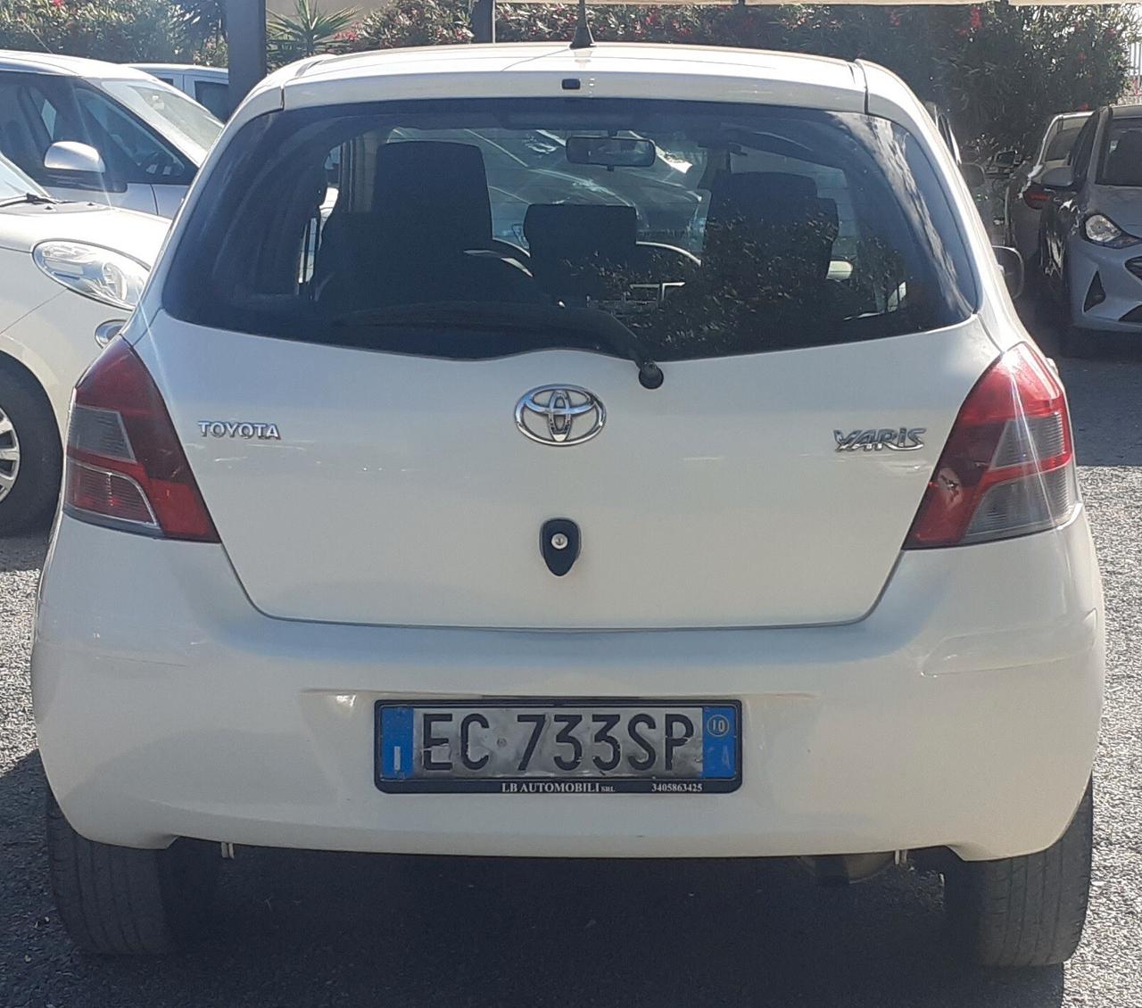 Toyota Yaris 2010 - 1.4 D-4D LB AUTOMOBILI