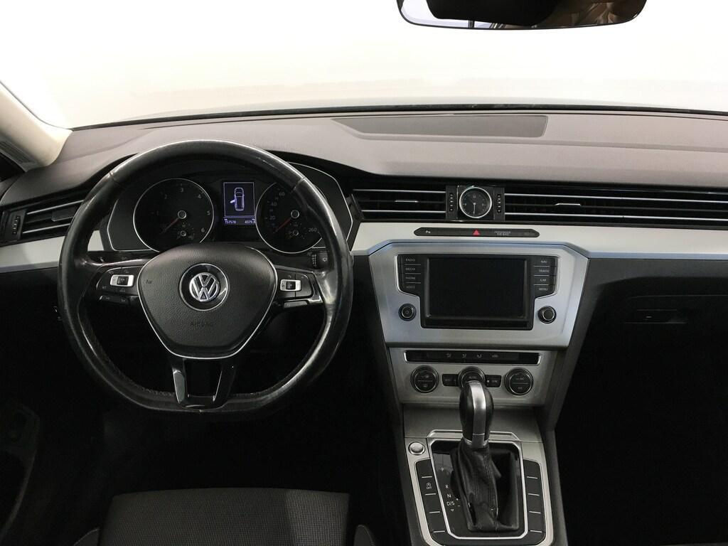 Volkswagen Passat 1.6 TDI SCR BlueMotion Business DSG