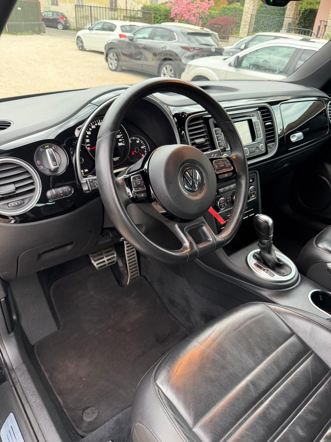 Volkswagen MAGGIOLINO BEETLE DSG SPORT KMCERT