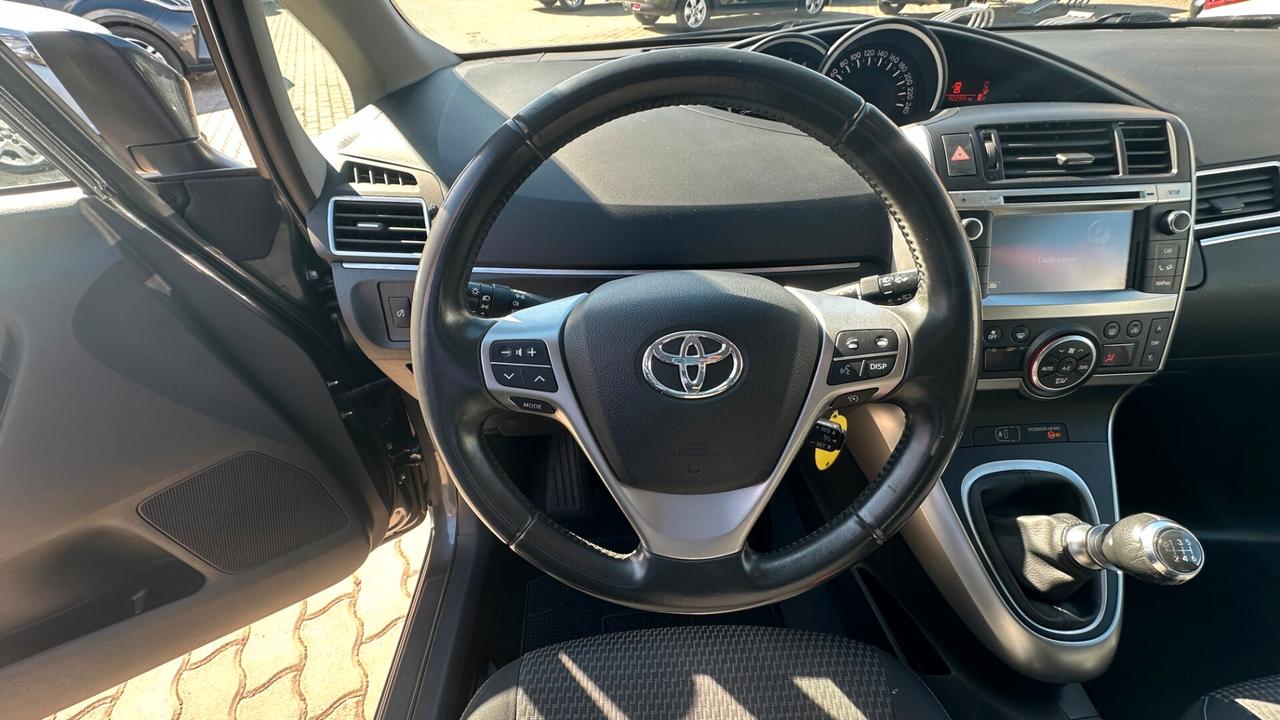 Toyota Verso 1.6 D-4D Business