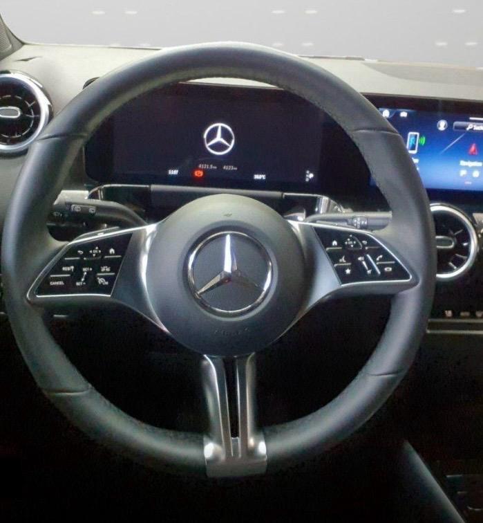 Mercedes-benz GLA 180 Automatic Progressive Advanced Plus