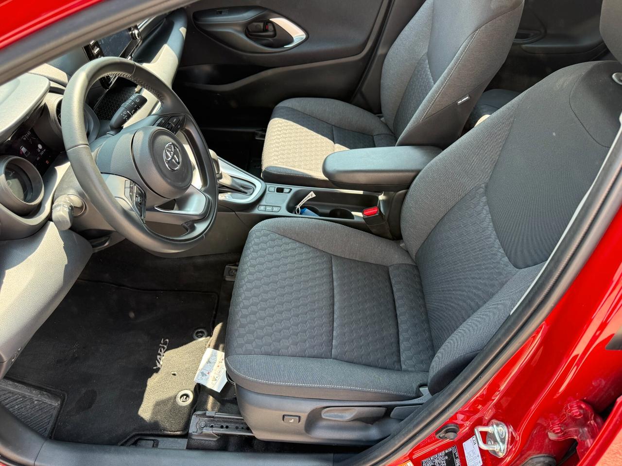 Toyota Yaris 1.5 Hybrid 5 porte Trend 3.500 KM