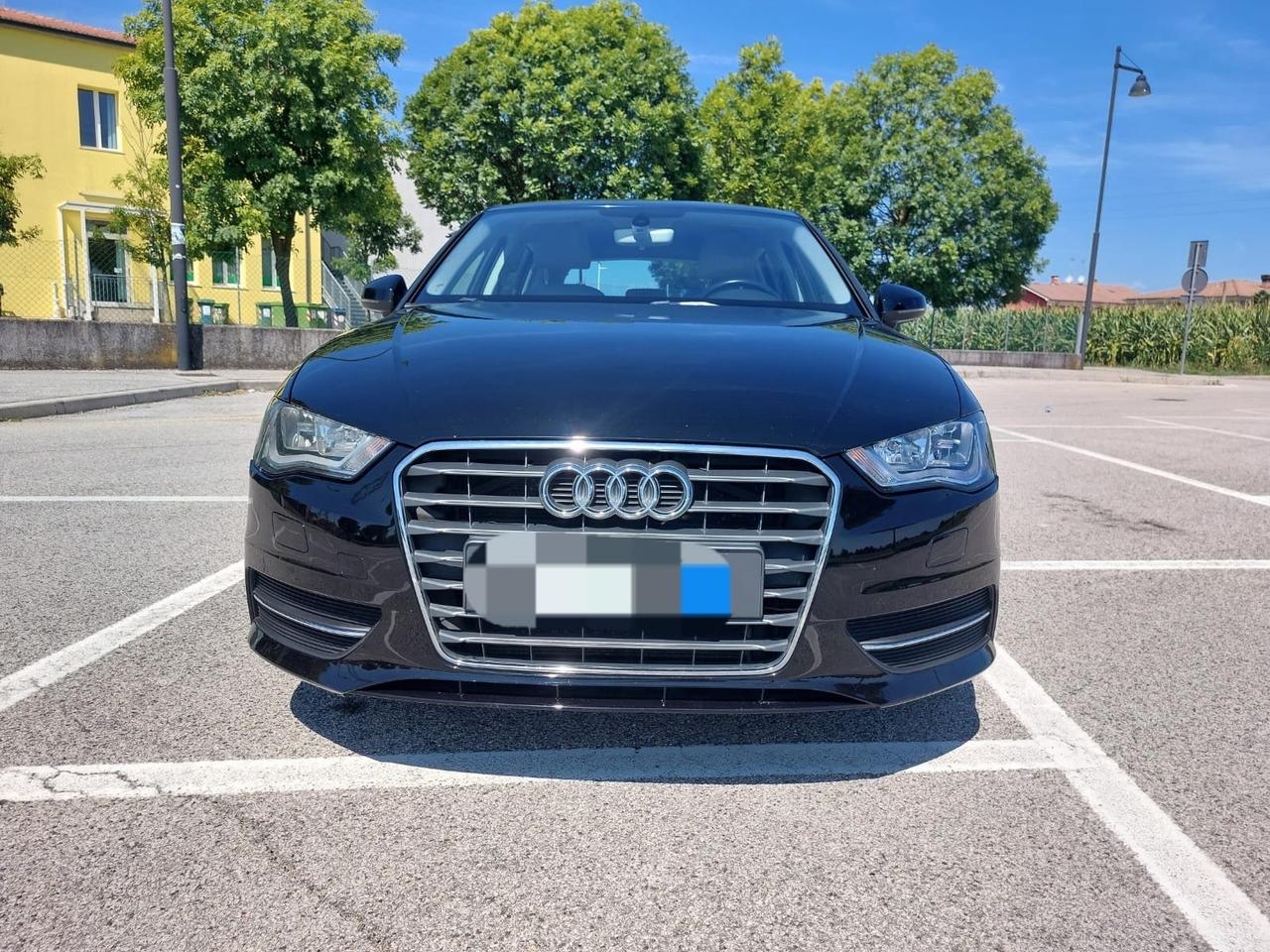 Audi A3 1.6 TDI S tronic Business