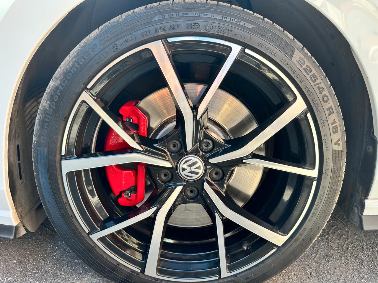Volkswagen Golf GTI DSG