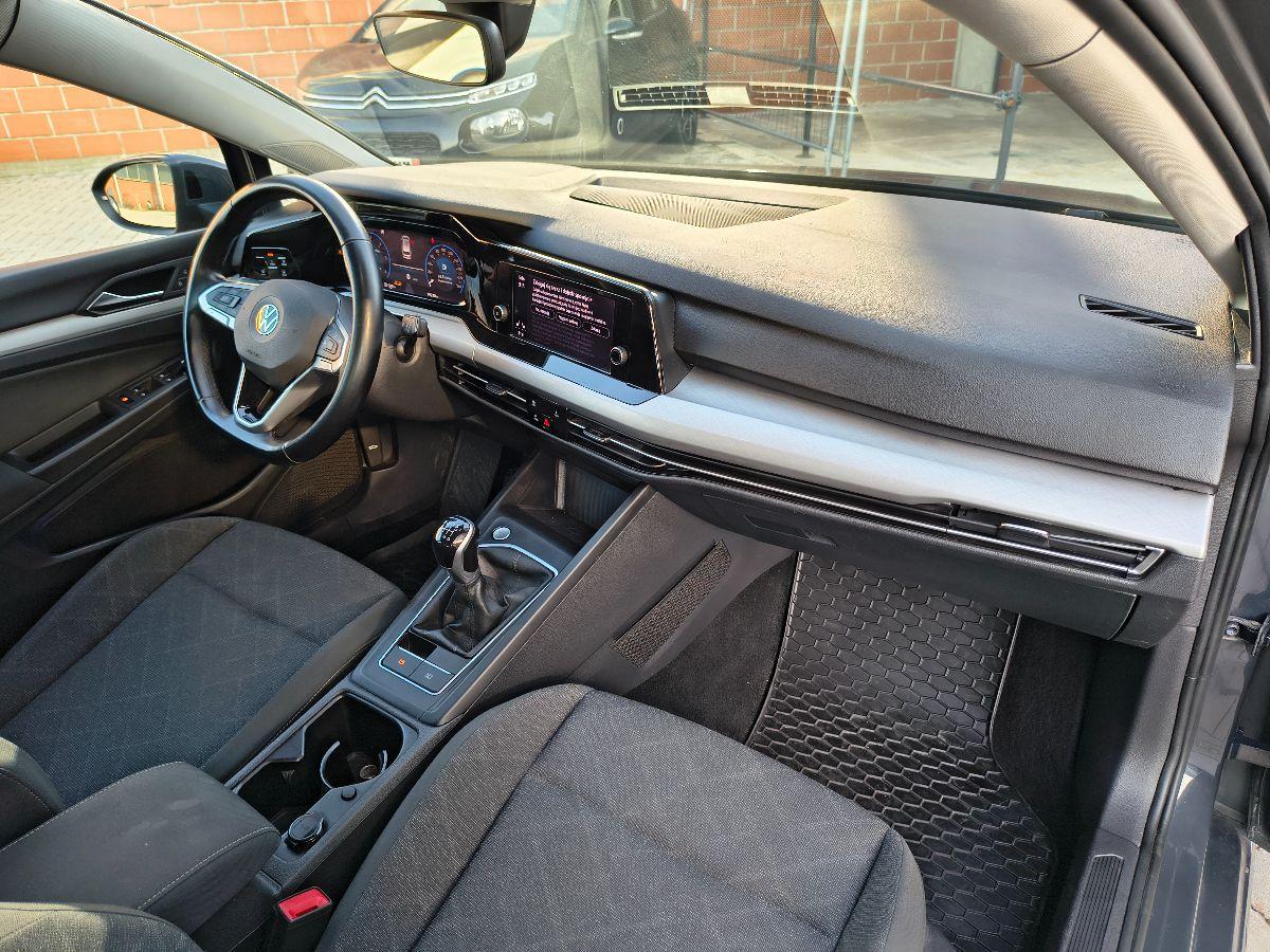 VOLKSWAGEN - Golf - Variant 2.0 TDI SCR Style