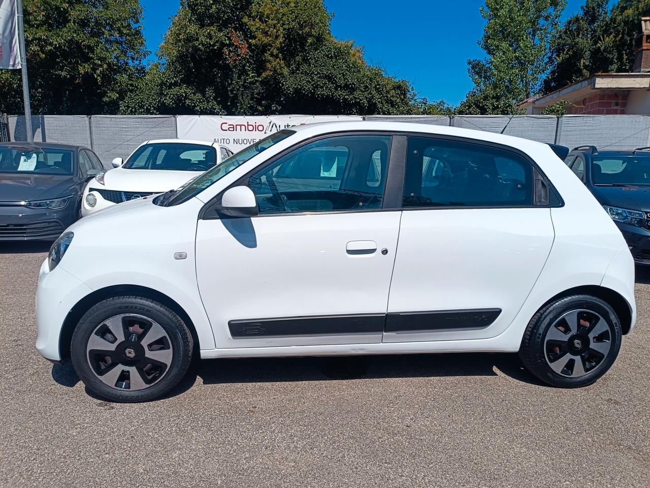 Renault Twingo SCe Lovely