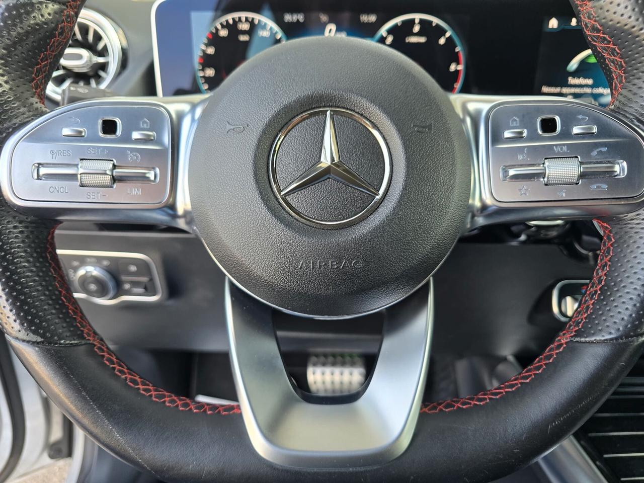 Mercedes B 180 d Aut. Premium Amg Line AMBIENTE LIGHT