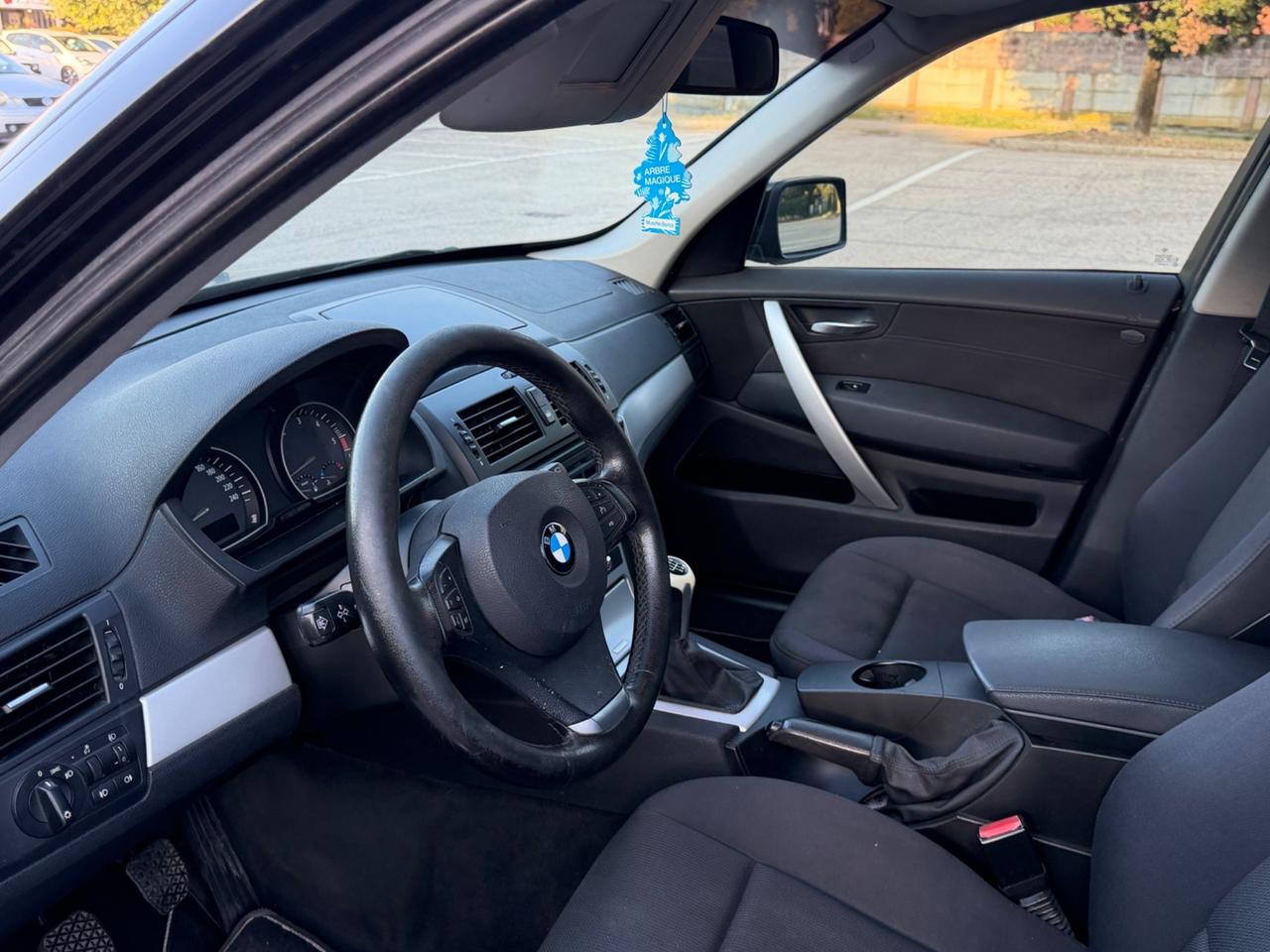 Bmw X3 2.0d cat Futura