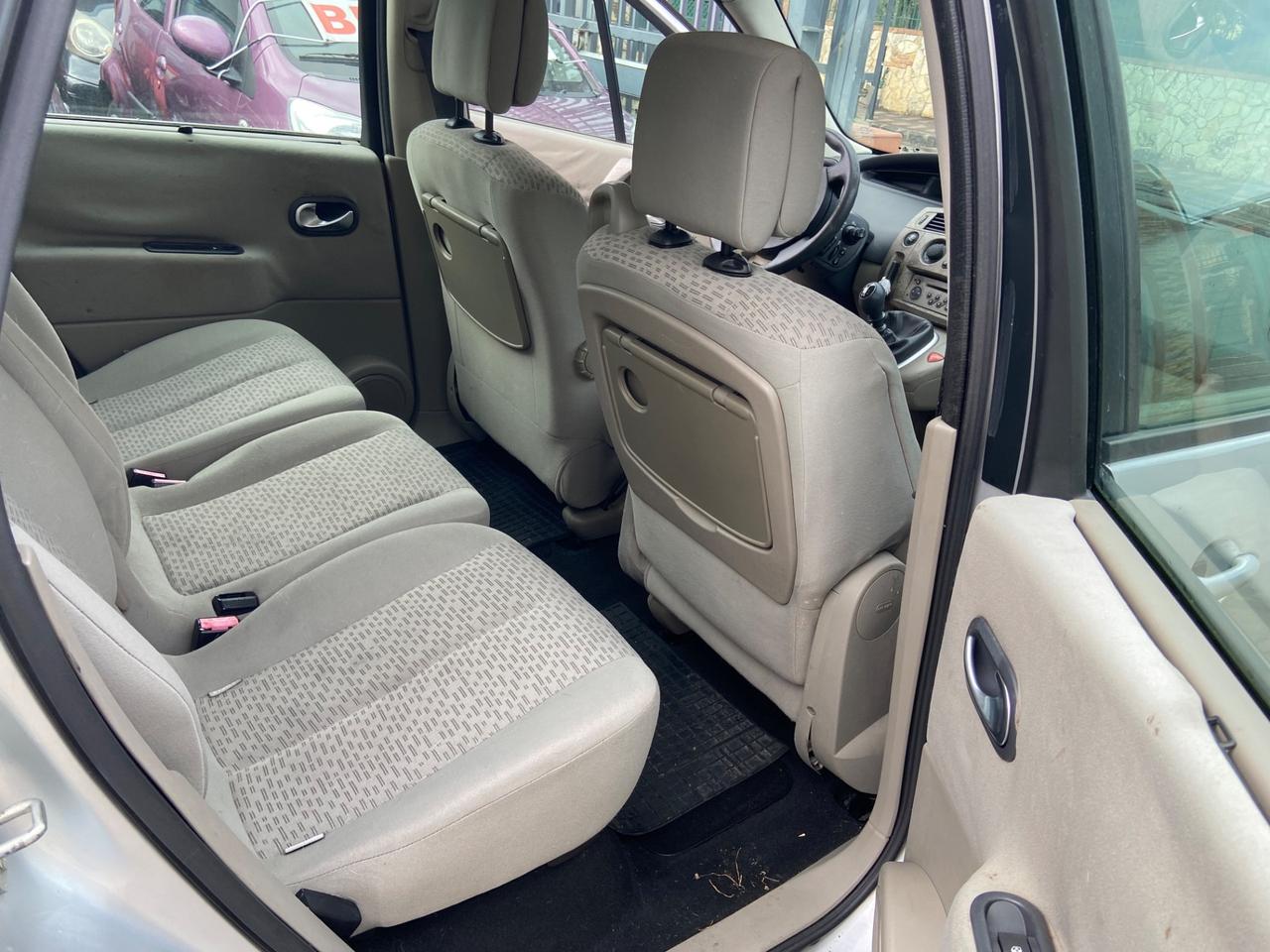 Renault Scenic Scénic 1.9 dCi/130CV Dynamique