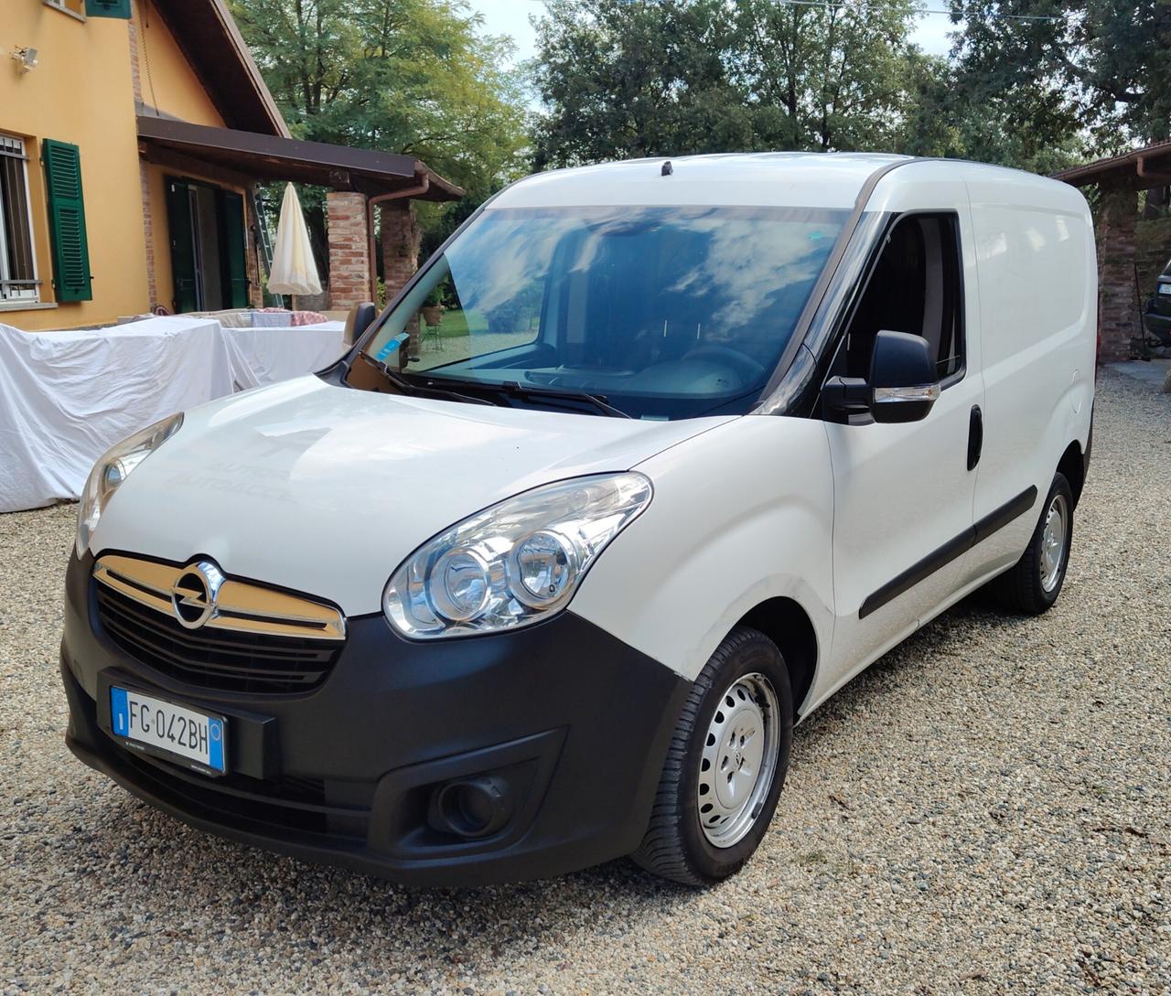 Opel Combo 1.3 Multijet 95cv euro 6
