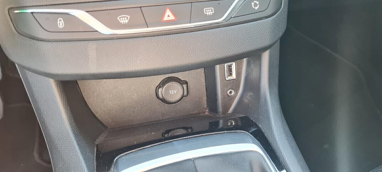Peugeot 308 5P BlueHDi 120 -2017 -GARANZIA 2ANNI