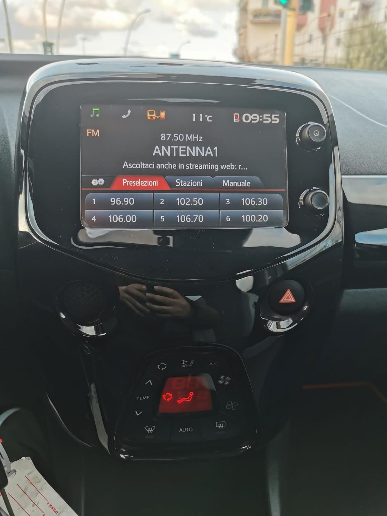 Toyota Aygo 1.0 VVT-i 69 CV 5P. x-play 2018