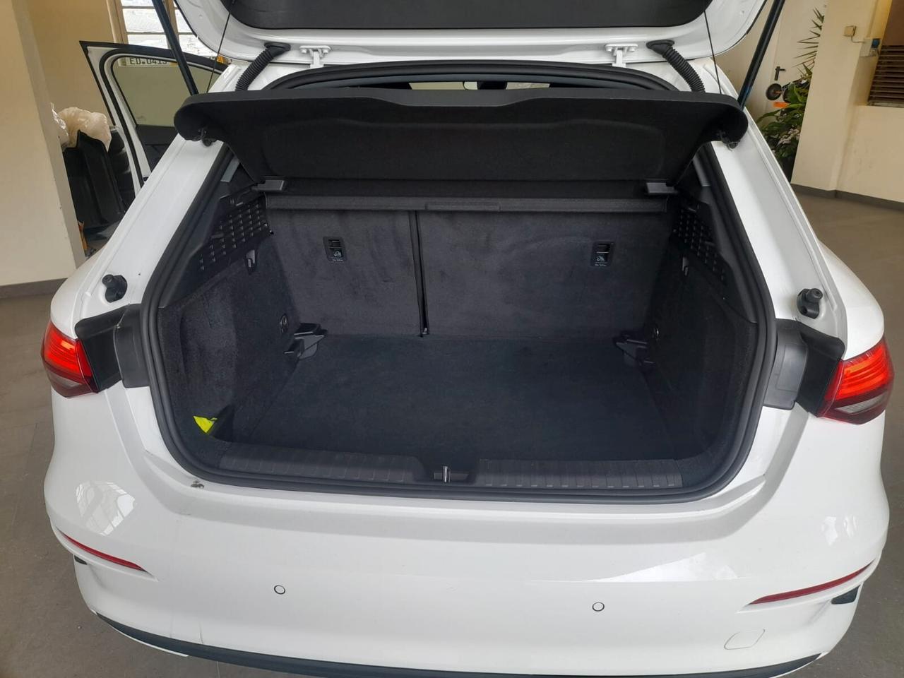 Audi A3 SPB 30 TDI Business