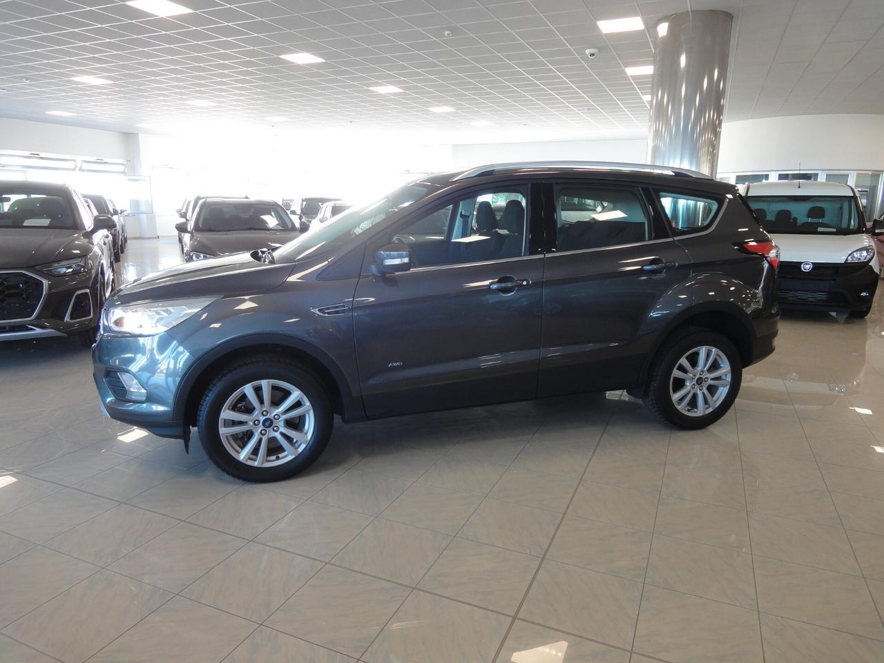 Ford Kuga 2.0 TDCI 150 CV S&S 4WD Powershift Business