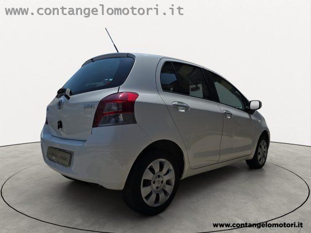 TOYOTA Yaris 1.0 5 porte Sol