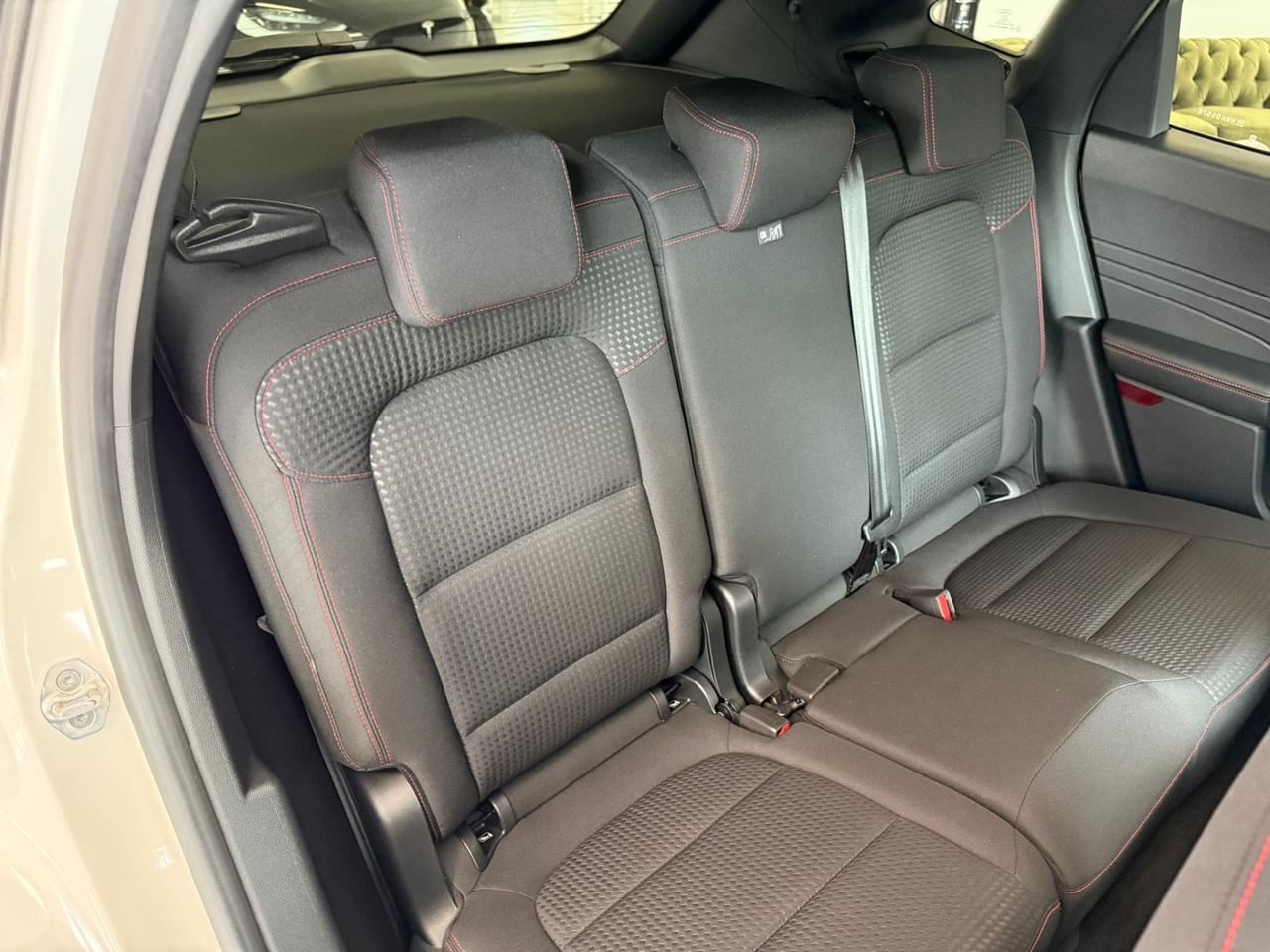 Ford Kuga 2.5 Plug In Hybrid 225 CV CVT 2WD ST-Line UNIPRO