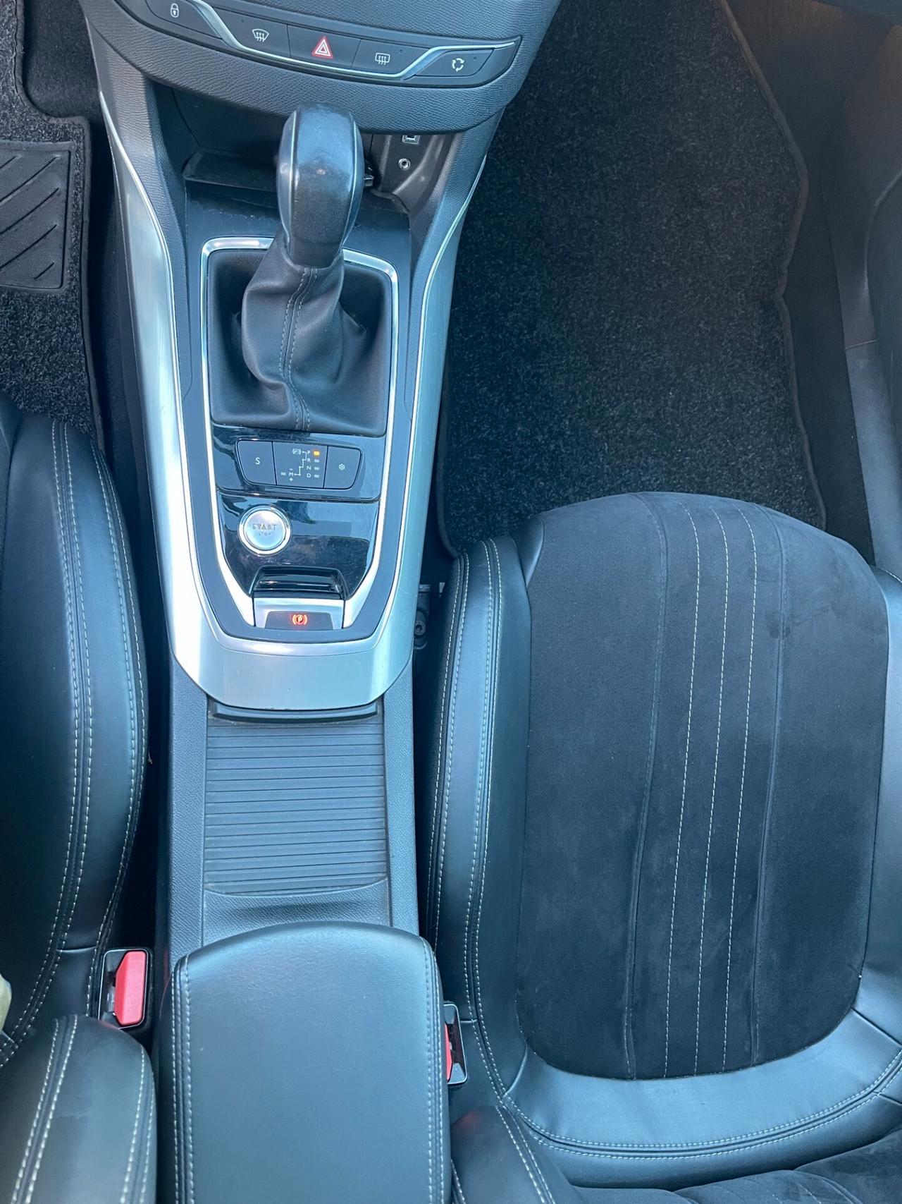 Peugeot 308 BlueHDi 120 S&S Allure Automatica