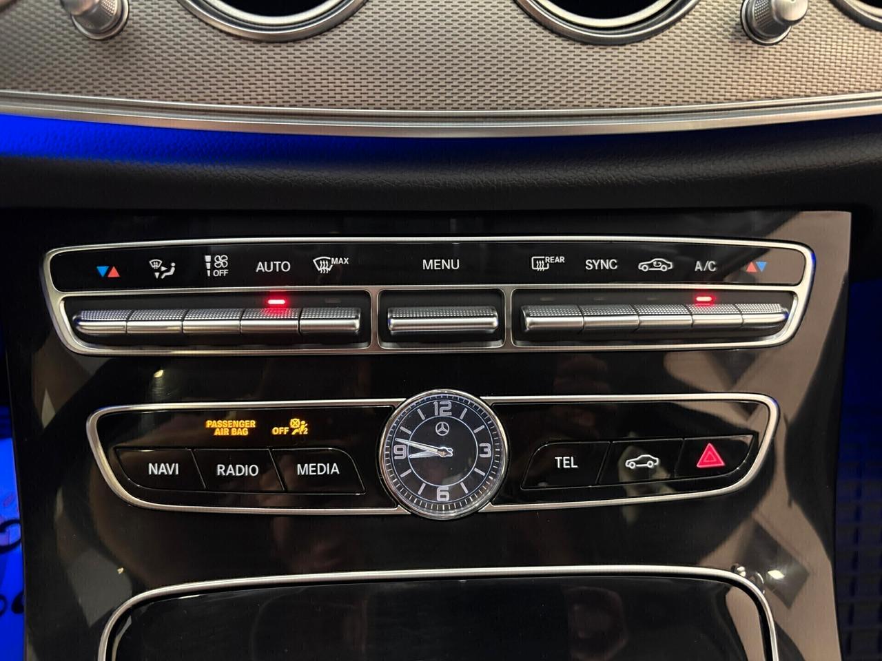 Mercedes Classe E 220 BERLINA * STUPENDA*