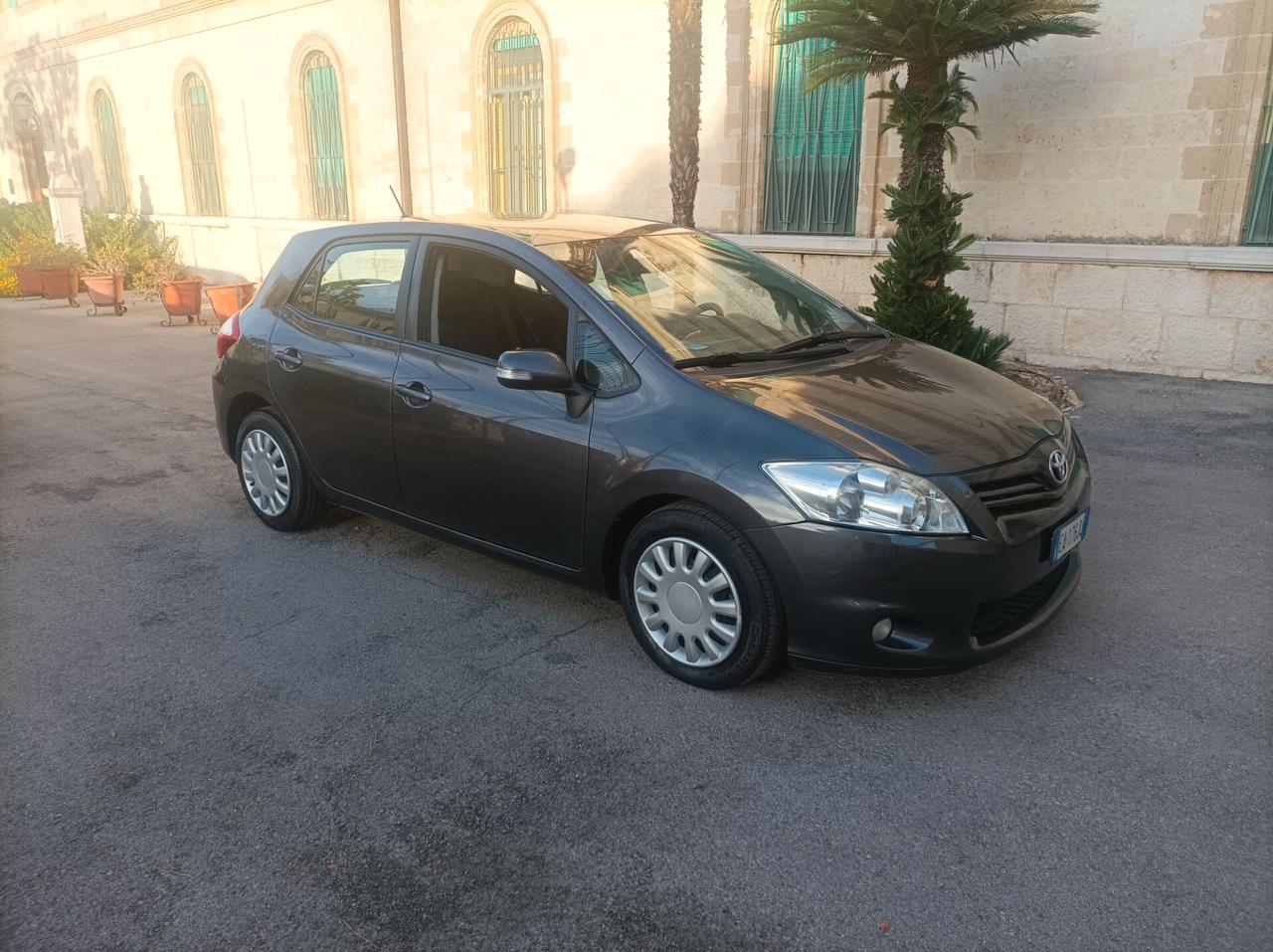 Toyota Auris 1.4 D-4D 5 porte Sol Perfetta