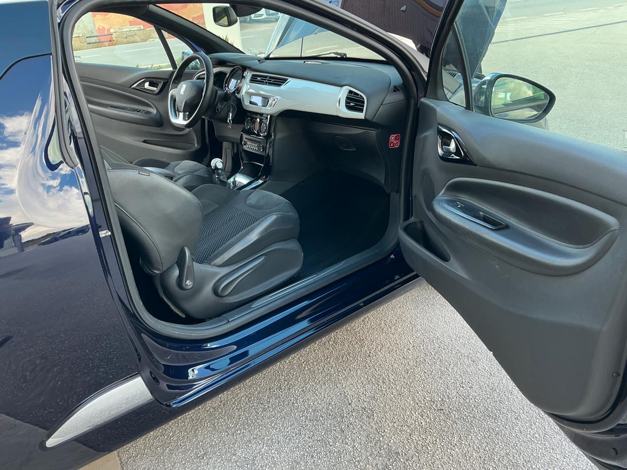 ds3 BlueHDi 100 S&S Sport Chic