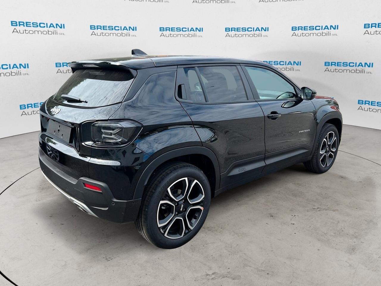 Jeep Avenger 1.2 Turbo 110 CV MHEV Summit