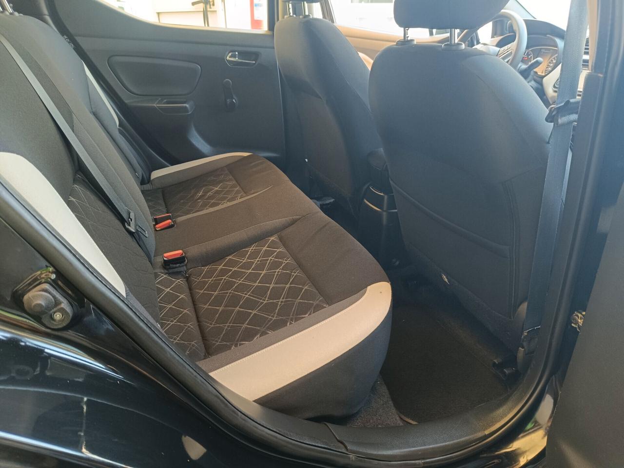 Nissan Micra dCi 90 5 porte N-Connecta