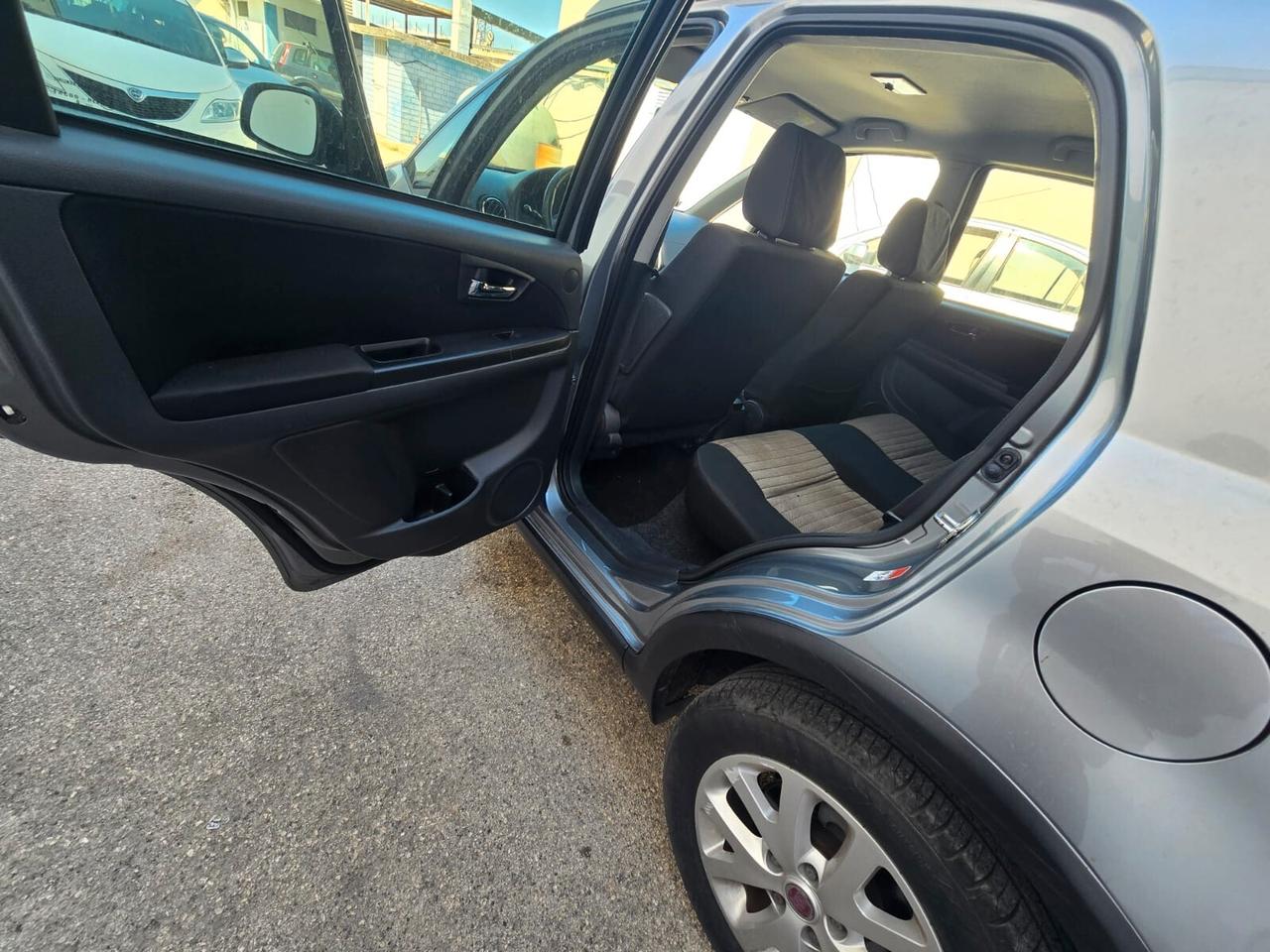 Fiat Sedici 2.0 MJT 16V DPF 4x2 Emotion