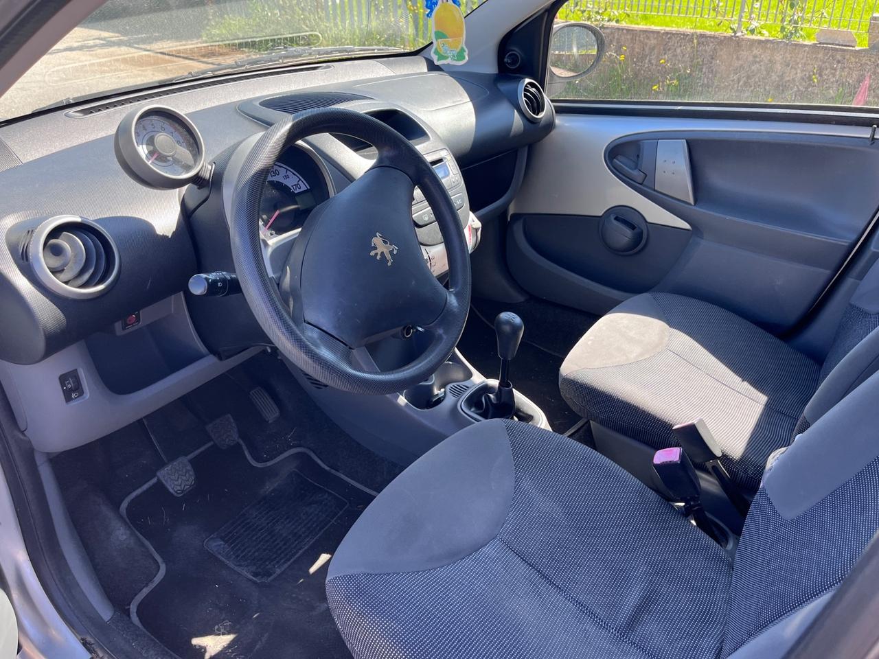 Peugeot 107 1.0 68CV 5p. Desir