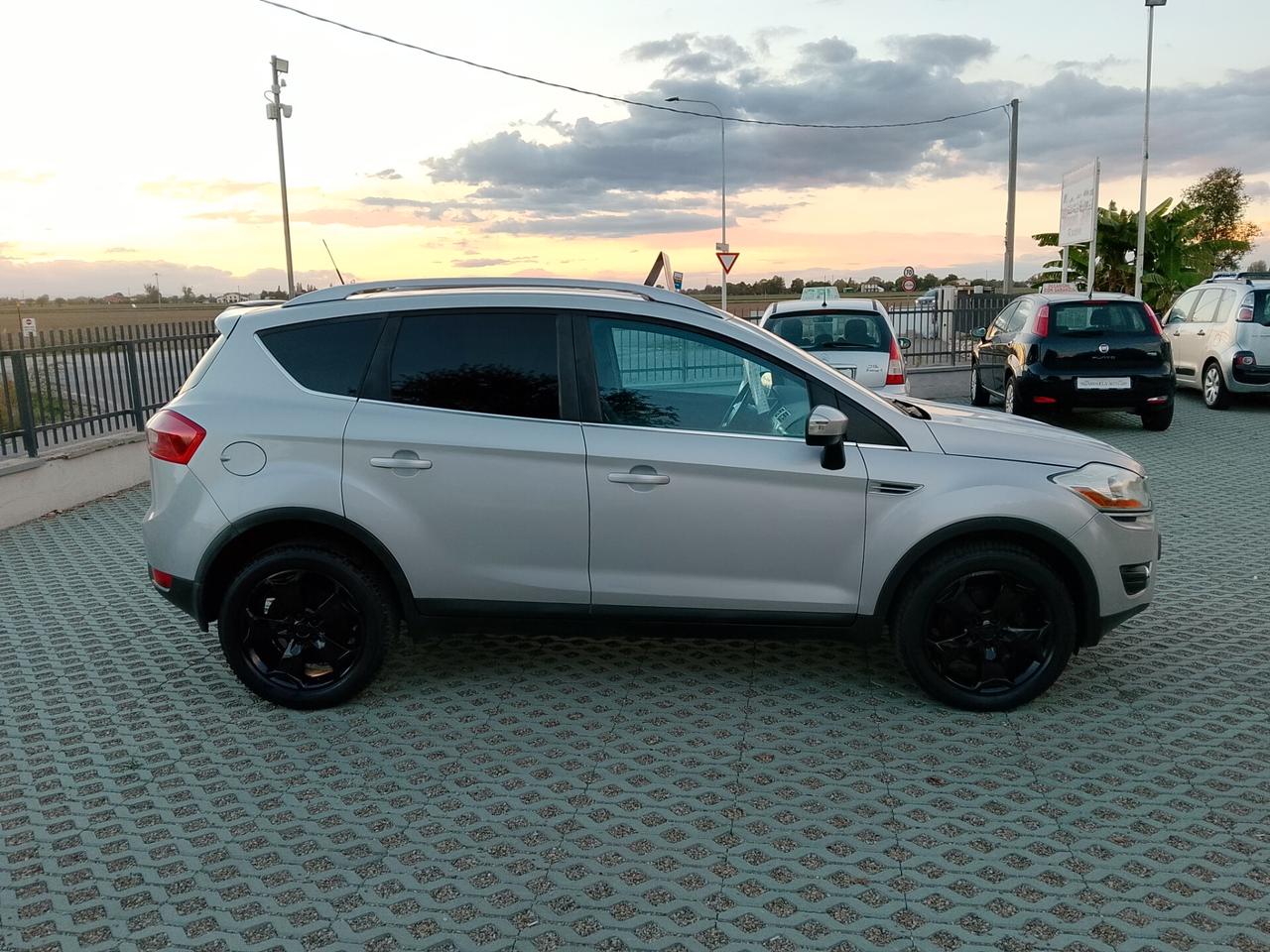 Ford Kuga 2.0 TDCi 136 CV~4x4~157.000~2008