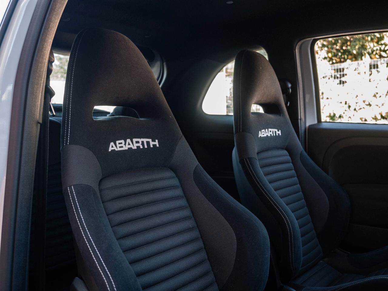 Abarth 595 1.4 Turbo T-Jet 180CV