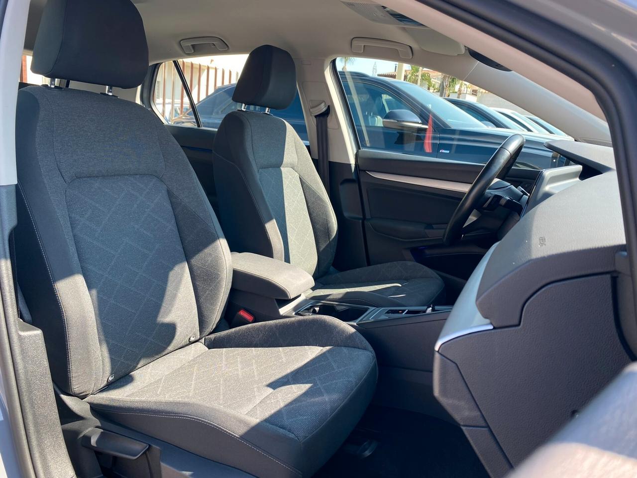 Volkswagen Golf Life 2.0 TDI 116CV DSG