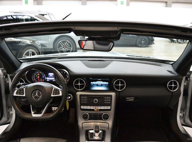 MERCEDES-BENZ SLC 200 Premium Amg RedArt Edition " Km 26.000 "