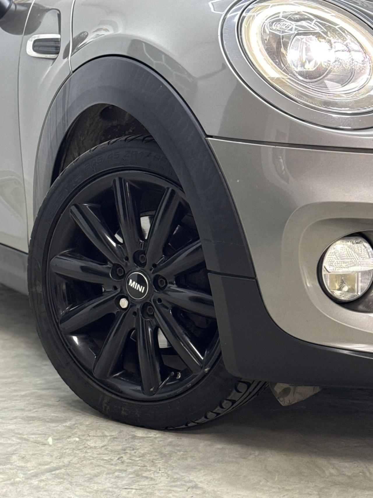 Mini Cooper D 1.5 116cv