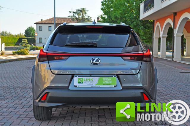 LEXUS UX 250h Hybrid Midnight Edition