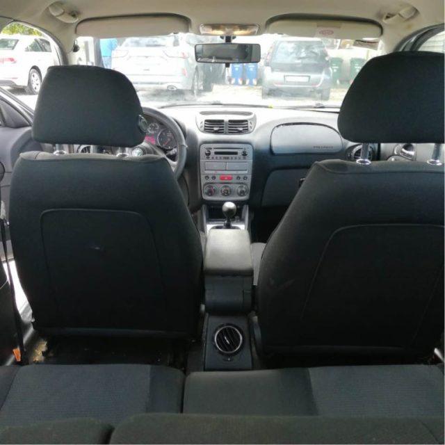 ALFA ROMEO 147 1.9 JTD (120) 5 porte Distinctive