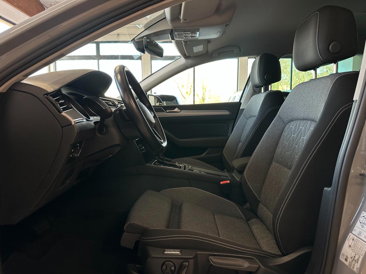 VOLKSWAGEN PASSAT VARIANT 2.0 TDI DSG BUSINESS *CARPLAY*LED*TENDINE*