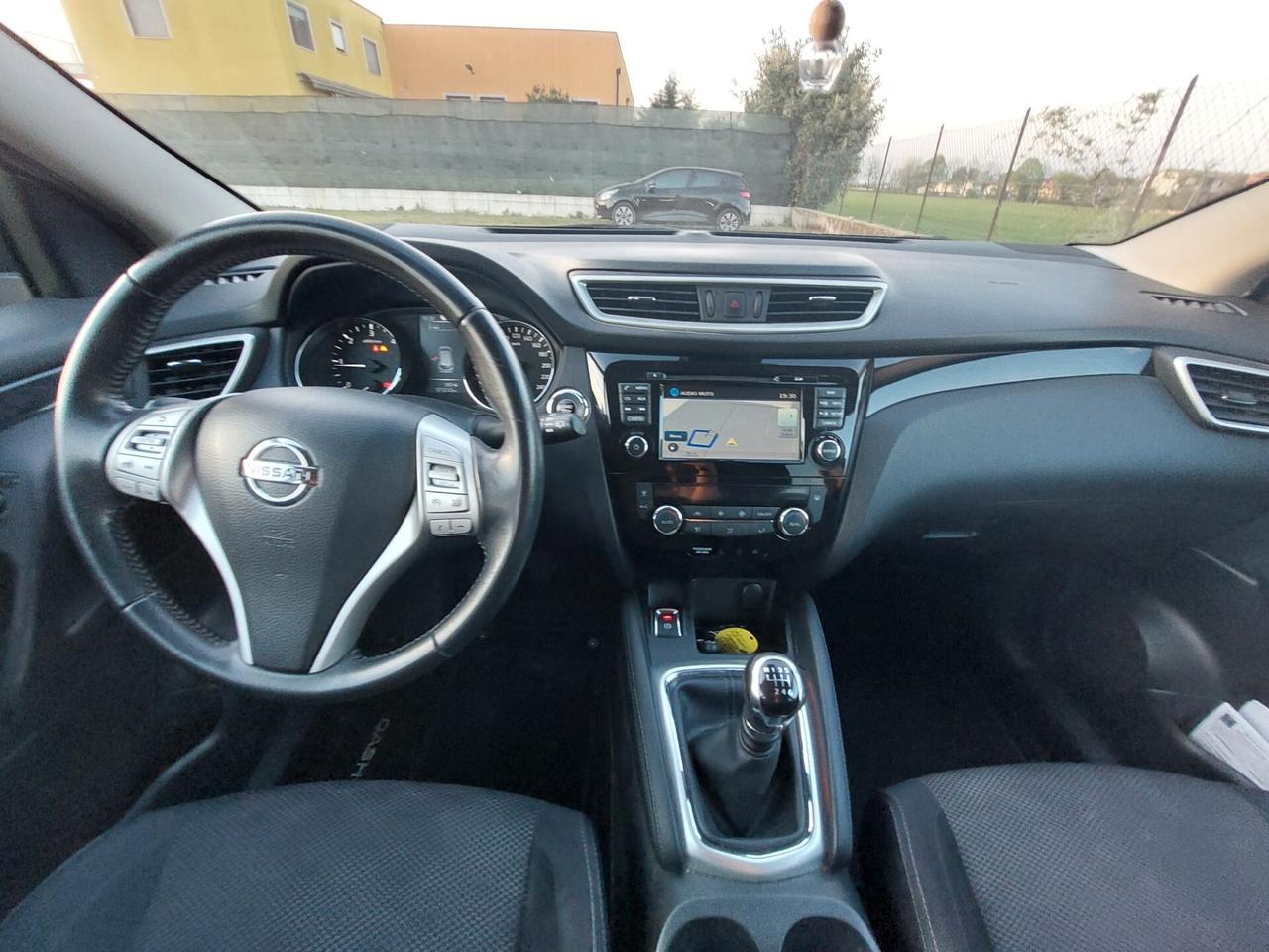 Nissan Qashqai 1.6 dCi 2WD Tekna