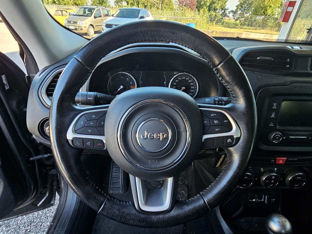 Jeep Renegade 1.6 E-TorQ EVO Longitude