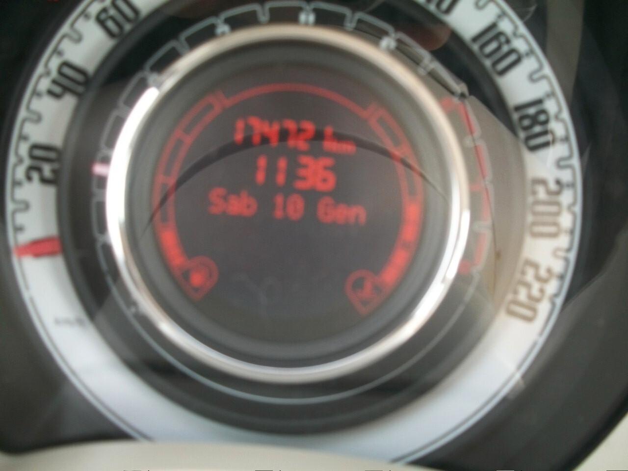 Fiat 500 1.2 Lounge DEL 2011 CC 1242 EURO 05 KM 174722 SI NUOVI PATENTATI EURO 4990,00 PIU PASSAGGIO E PER AVERE GARANZIA DI UN ANNO EURO 350,00 IN PIU