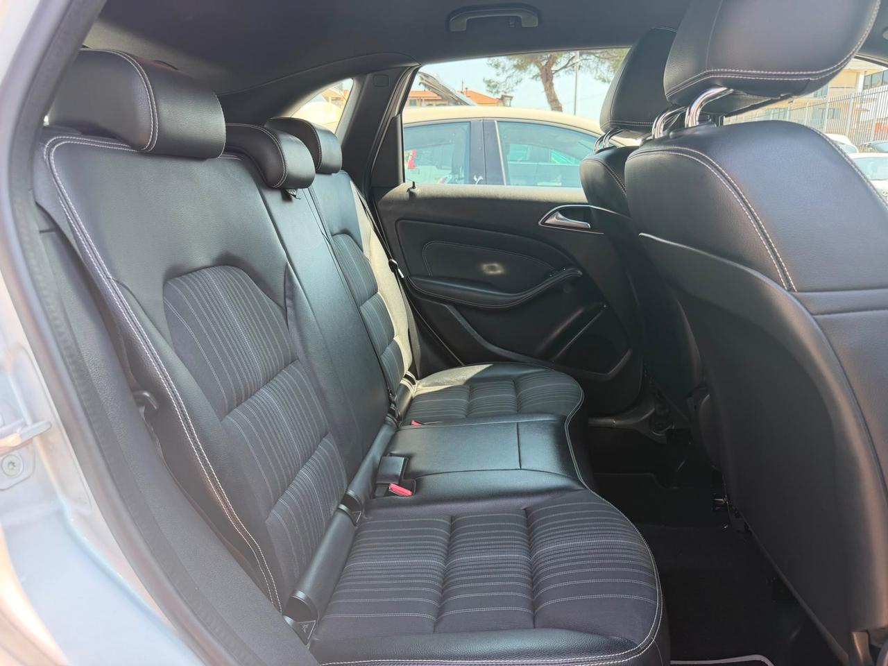 MERCEDES BENZ B 1.8 DIESEL 110 (CV) 2012