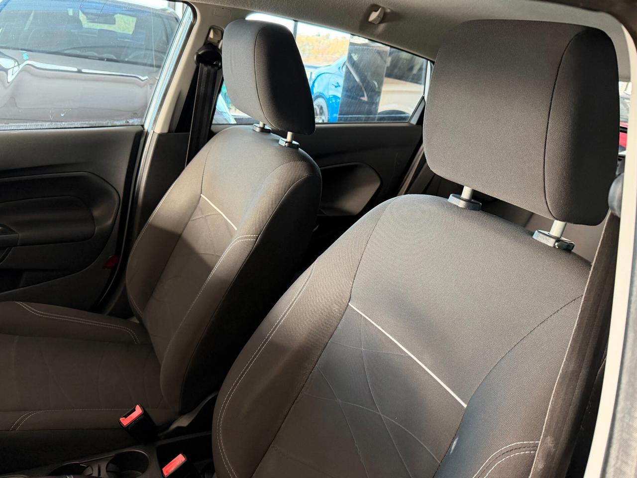 Ford Fiesta 1.5 TDCI 95 cv. 5 porte PLUS (Autocarro 4 posti N1)