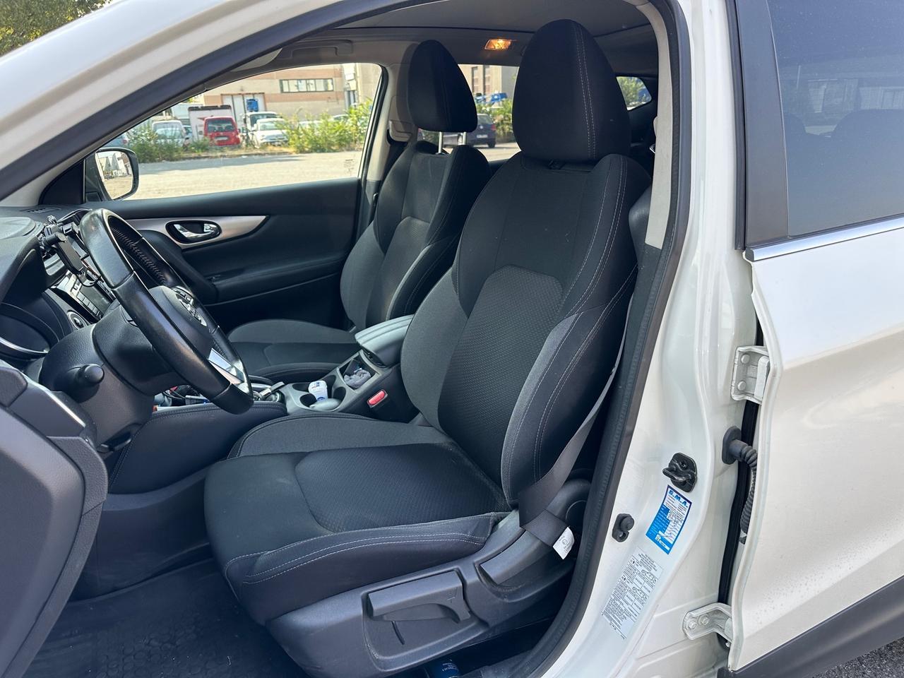 Nissan Qashqai 1.3 DIG-T 140 CV Tekna+