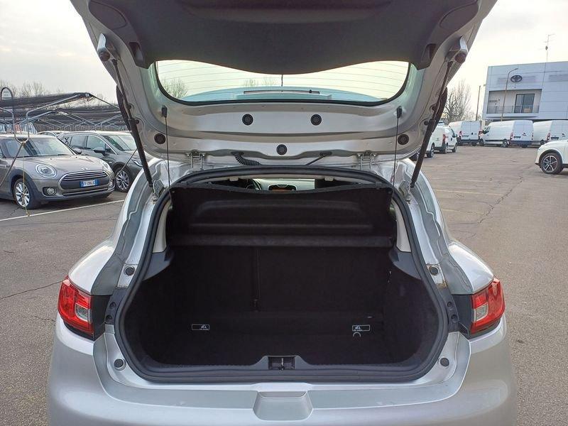 Renault Clio 1.2 16v 75cv Duel GARANZIA-KM CERTIFICATI