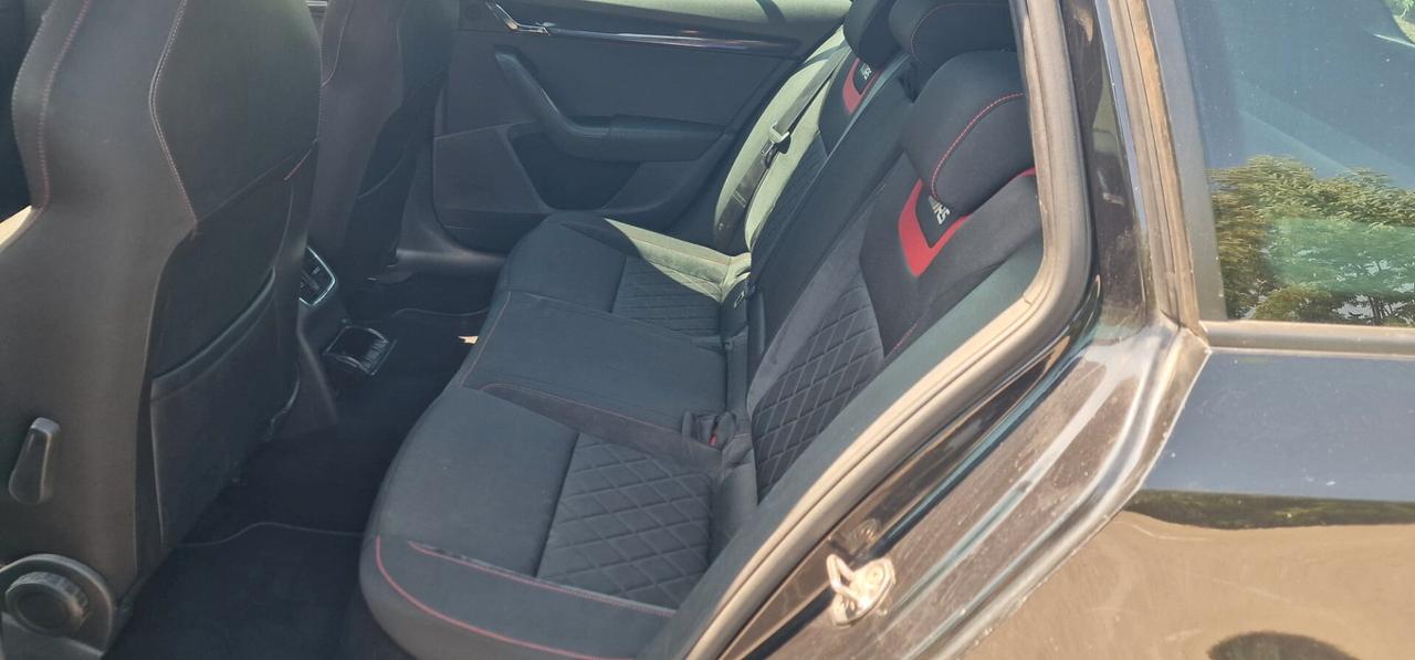 Skoda Octavia 2.0 TDI Wagon RS per commercianti - perfettamente marciante